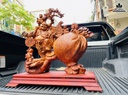 Tượng Di Lặc Ngũ Phúc Đứng Gánh Đào Gỗ Nu Hương Cao 71 Ngang 63 Sâu 23 (cm)