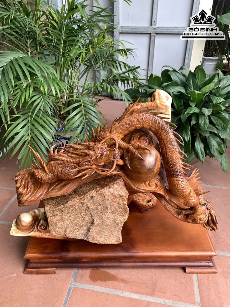 Tượng Rồng ( Nhất Long Vờn Ngọc ) Gỗ Hương Việt Cao Cả Kỷ 56 Ngang 65 Sâu 27 (cm)