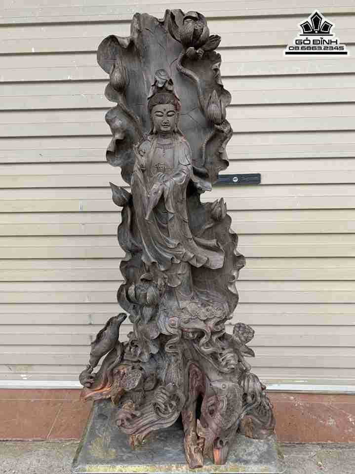 Tượng Phật Bà Quan Âm Gỗ Trắc  Cao 90 Rộng 45 Sâu 30 (cm)