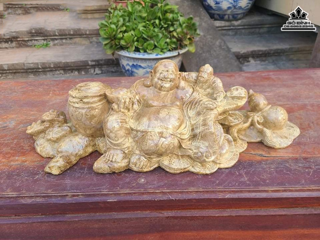 Tượng Phật Di Lặc Gỗ Hương Việt Cao 45 Ngang 50 Sâu 30 (cm)