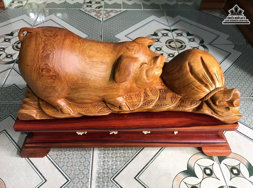 Tượng Heo Gỗ Hương Việt Cao 27 Ngang 46 Sâu 19 (cm)