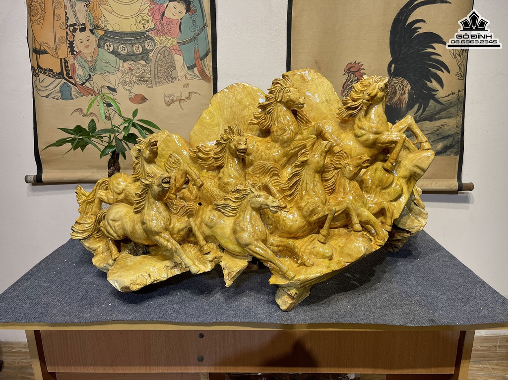 Tượng Ngựa Phong Thủy (Bát Mã) Gỗ Nu Kháo Cao 45 Ngang 88 Sâu 26 (cm)