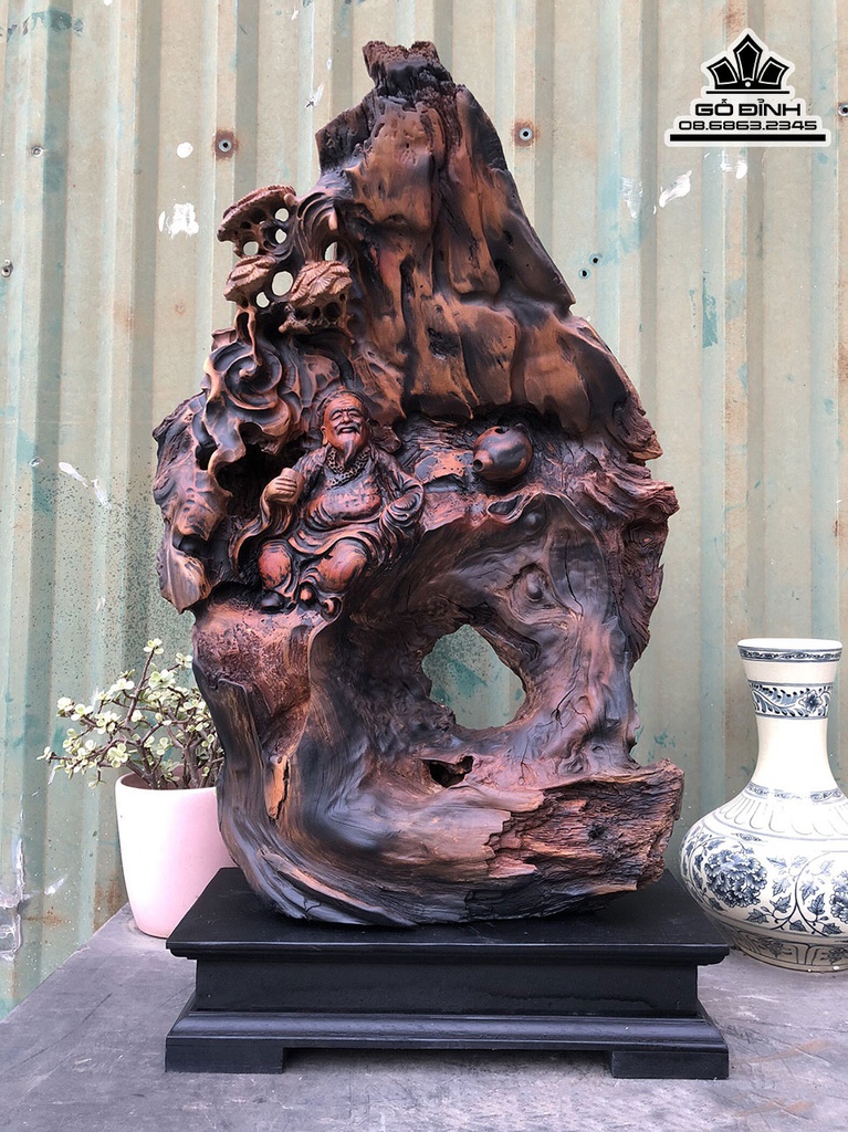 Tương Thần Trà Gỗ Bách Xanh Cao 56 Ngang 38 Sâu 12 (cm)