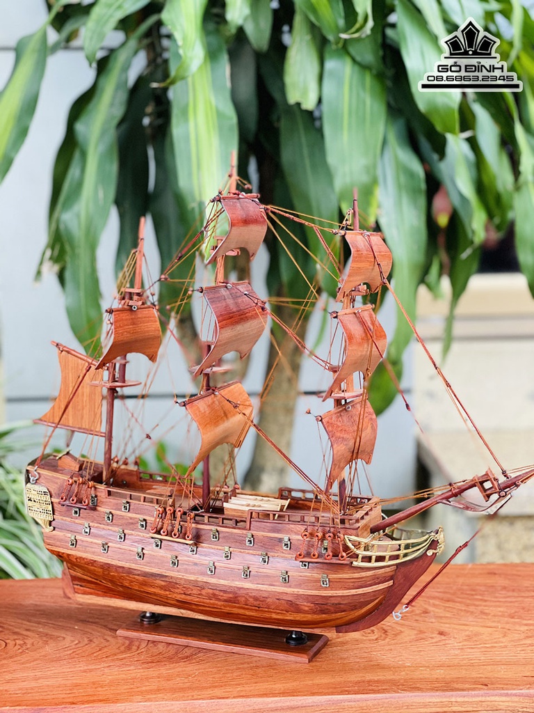 Thuyền Buồm Gỗ Hương Cao 45 Ngang 40 Sâu 10 (cm)