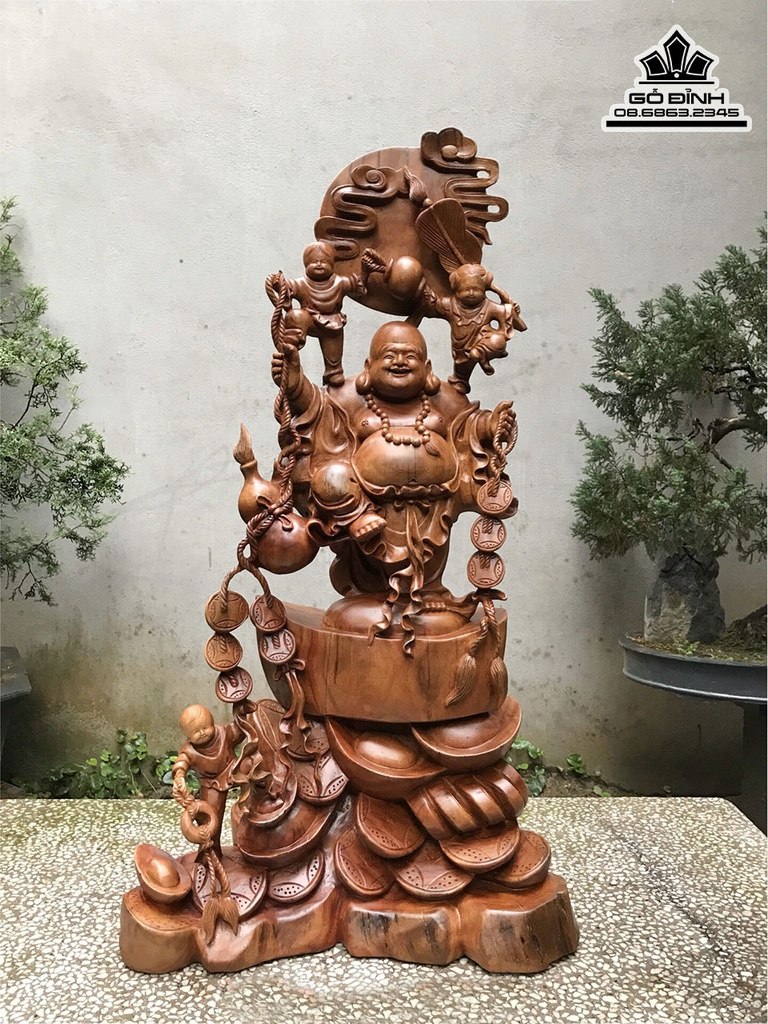 Tượng Phật Di Lặc Đứng Tiền Vàng Gỗ Xá Xị (Gù Hương) Cao 96 Ngang 52 Sâu 30 (cm)