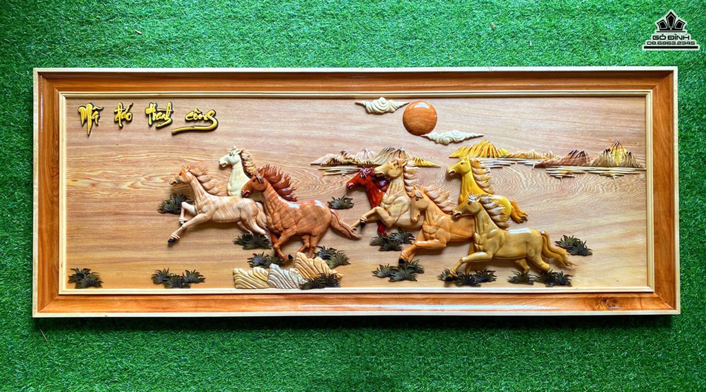 Tranh Bát Mã Gỗ Pơ Mu Cao 64 Ngang 164 Dày 1.5 (cm)