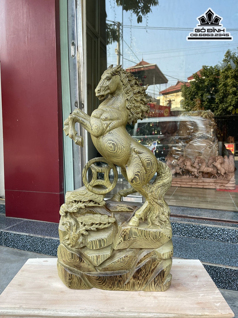 Tương Ngựa Phong Thủy (Nhất Mã) Gỗ Mun Hoa Cao 60 Ngang 32 Sâu 10 (cm)