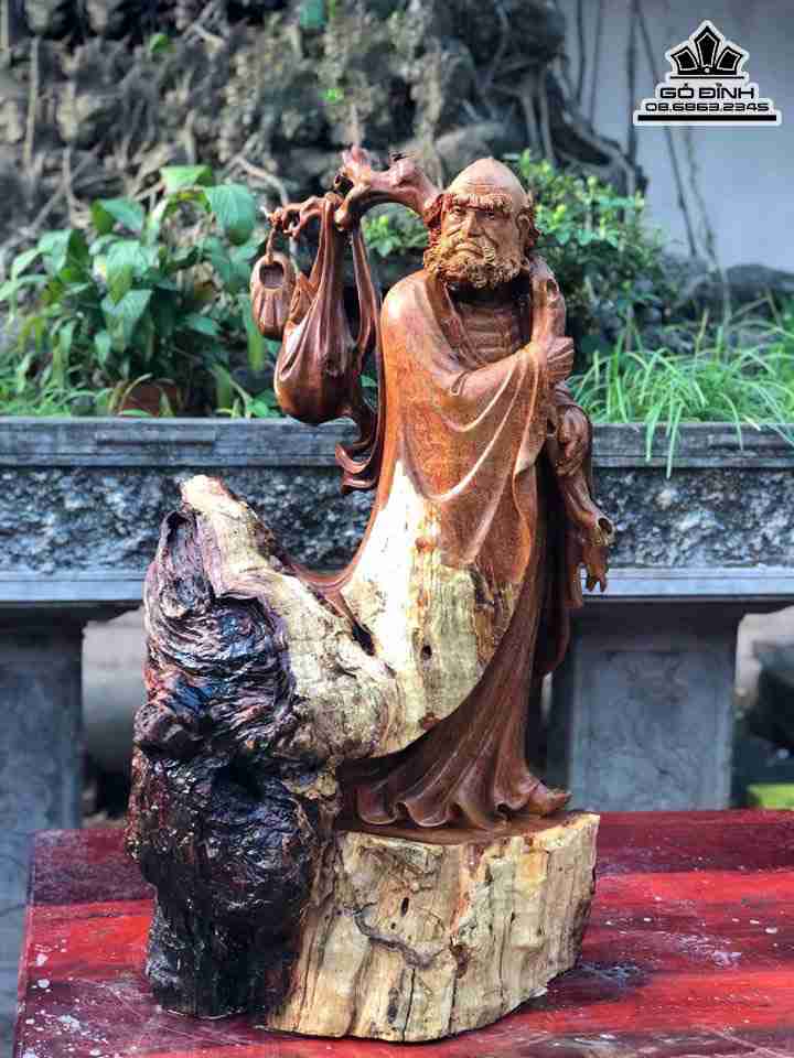 Tượng Đạt Ma Giáo Hóa Gỗ Sụn Hương  Cao 83 Ngang 48 Sâu 32 (cm)