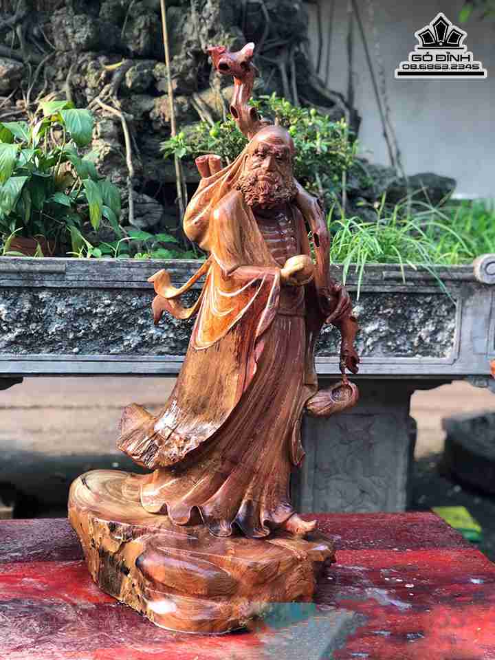 Tượng Đạt Ma Sư Tổ Giáo Hóa Gỗ Hương  Cao 90 Ngang 50 Sâu 33 (cm)