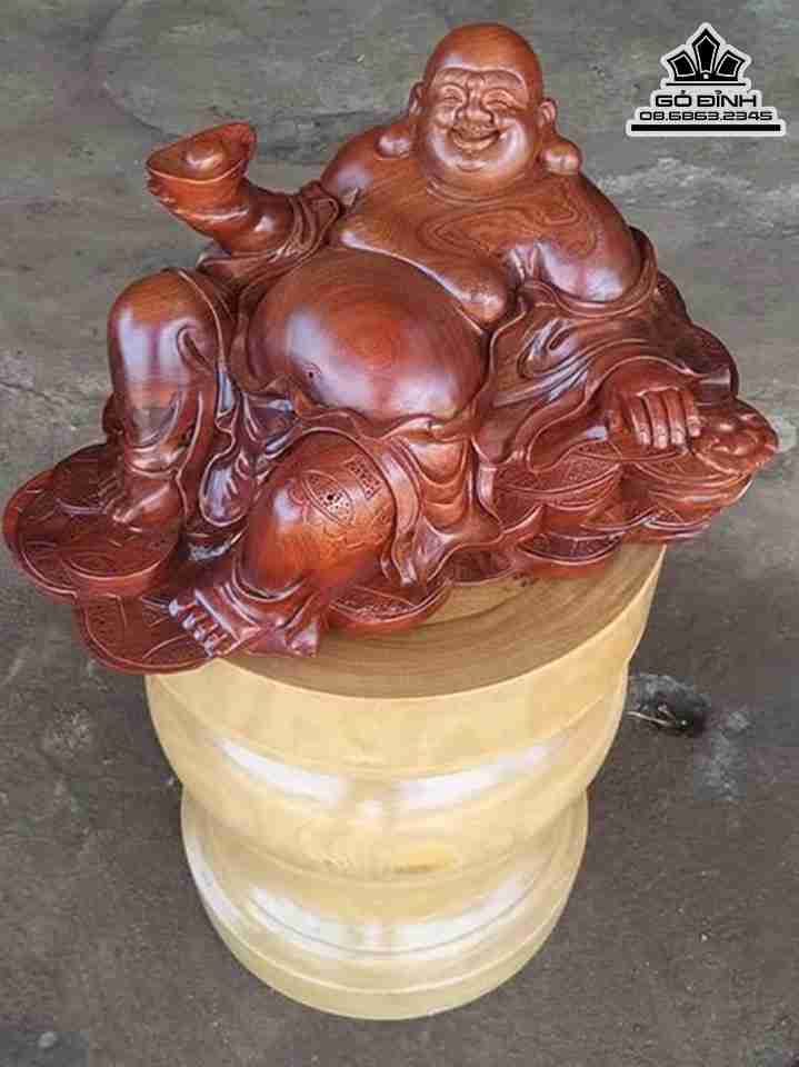 Tượng Phật Di Lặc Ngồi Gỗ Hương  Ngang 42 Sâu 25 Cao 23 (cm)