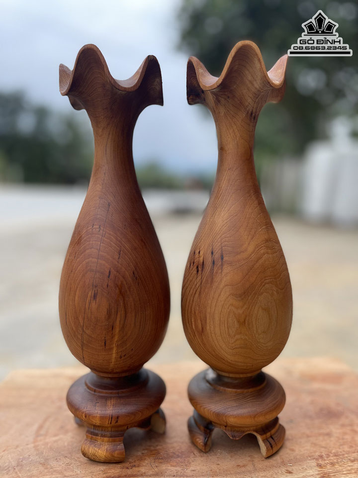 Cặp Bình Tỳ Bà Gỗ Ngọc Am Cao 30 Đường Kính 8.5 (cm)