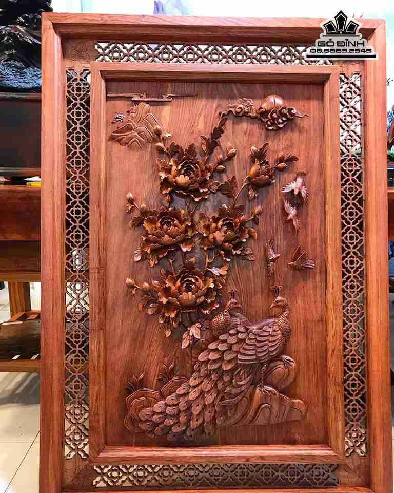 Tranh Phu Thê Viên Mãn Gỗ Hương Cao 116 Ngang 82 Sâu 6 (cm)