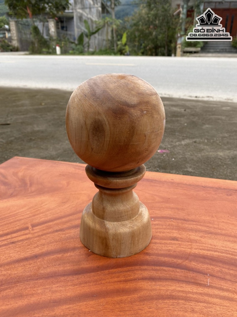 Quả Cầu Gỗ Ngọc Am Cao 19 Đường Kính 10 (cm)