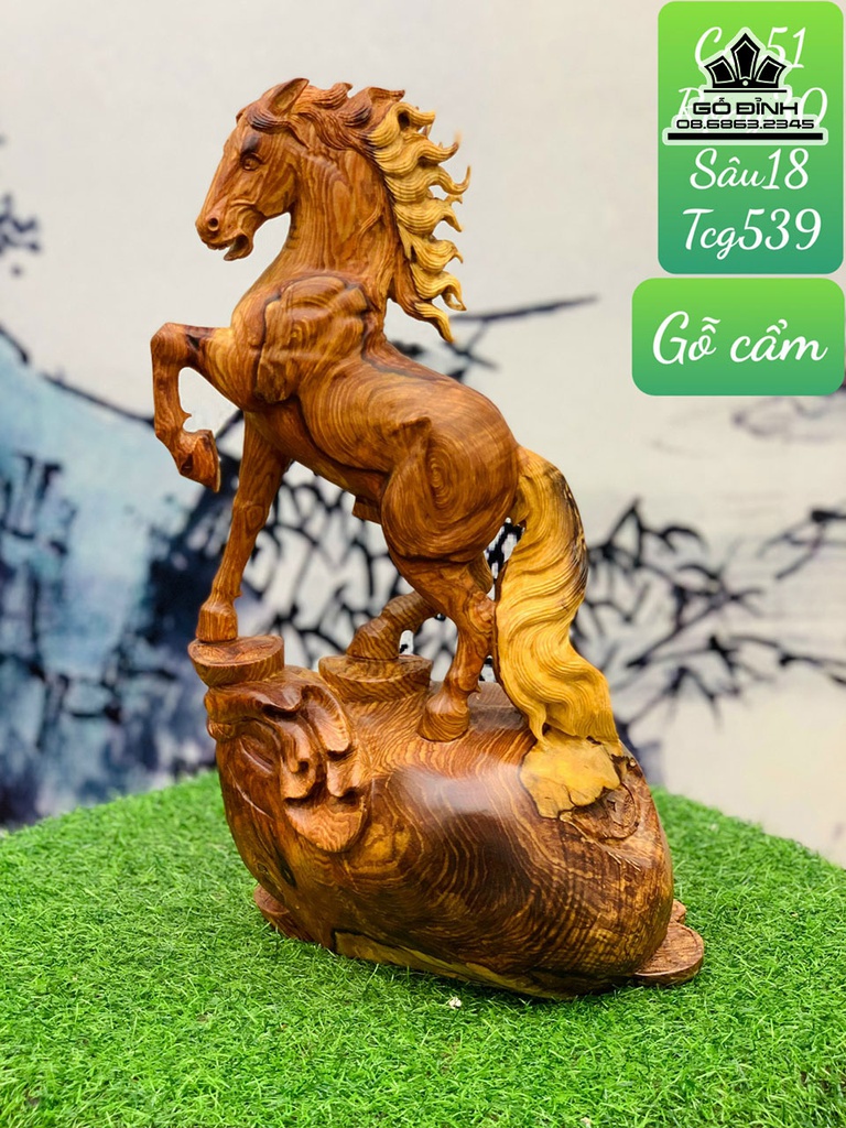 Tượng Nhất Mã Gỗ Cẩm Cao 51 Ngang 30 Sâu 18 (cm)