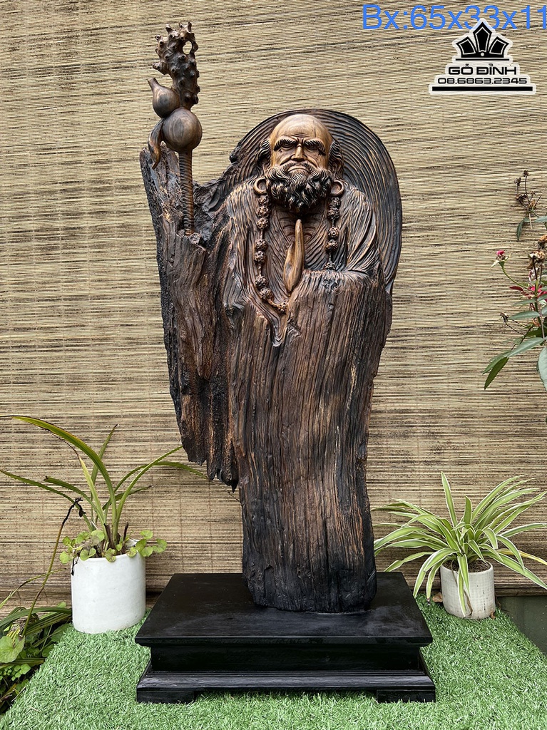 Tượng Đạt Ma Gỗ Bách Xanh Cao 65 Ngang 33 Dày 11 (cm)
