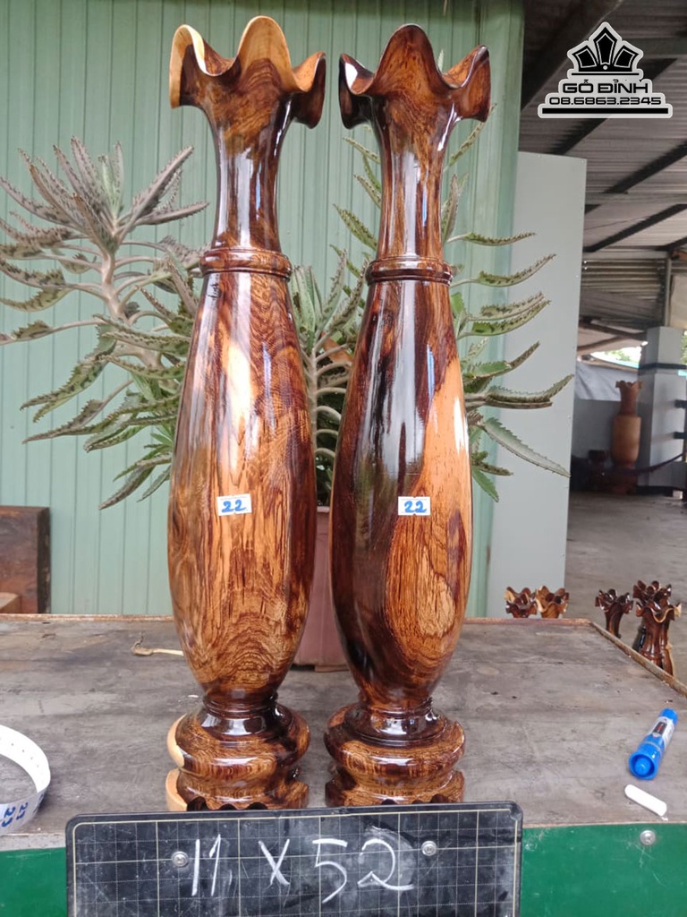 Cặp Tỳ Bà Gỗ Cẩm Sừng Cao 52 Đường Kính 11 (cm)