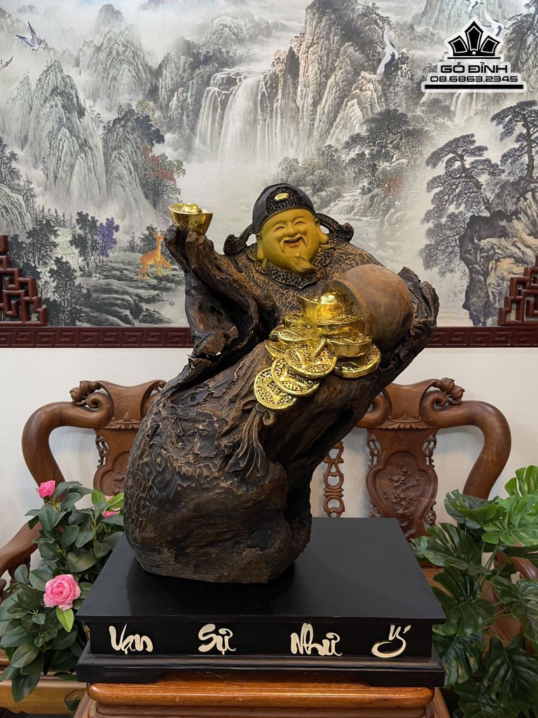Tượng Thần Tài Gỗ Bách Xanh Cao 60 Ngang 42 Sâu 26 (cm)