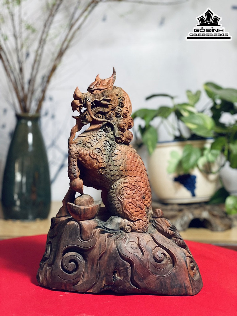 Tượng Kỳ Lân Gỗ Trắc Cao 32 Ngang 27 Sâu 15 (cm)