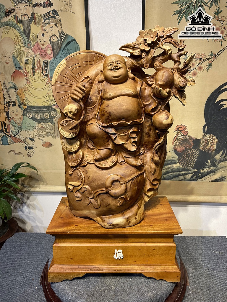 Tượng Phật Di Lặc Đứng Bao Tiền Gỗ Nu Ngọc Am Cao 56 Ngang 42 Sâu 21 (cm)