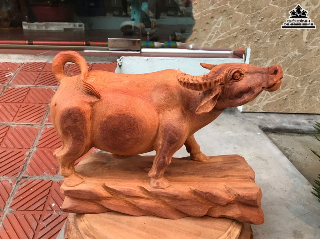 Tượng Trâu Gỗ Hương Cao 28 Ngang 38 Sâu 15(cm)