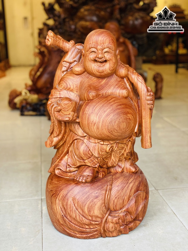 Tượng Di Lặc Vác Đào Gỗ Hương Cao 70 Ngang 40 Sâu 36 (cm)