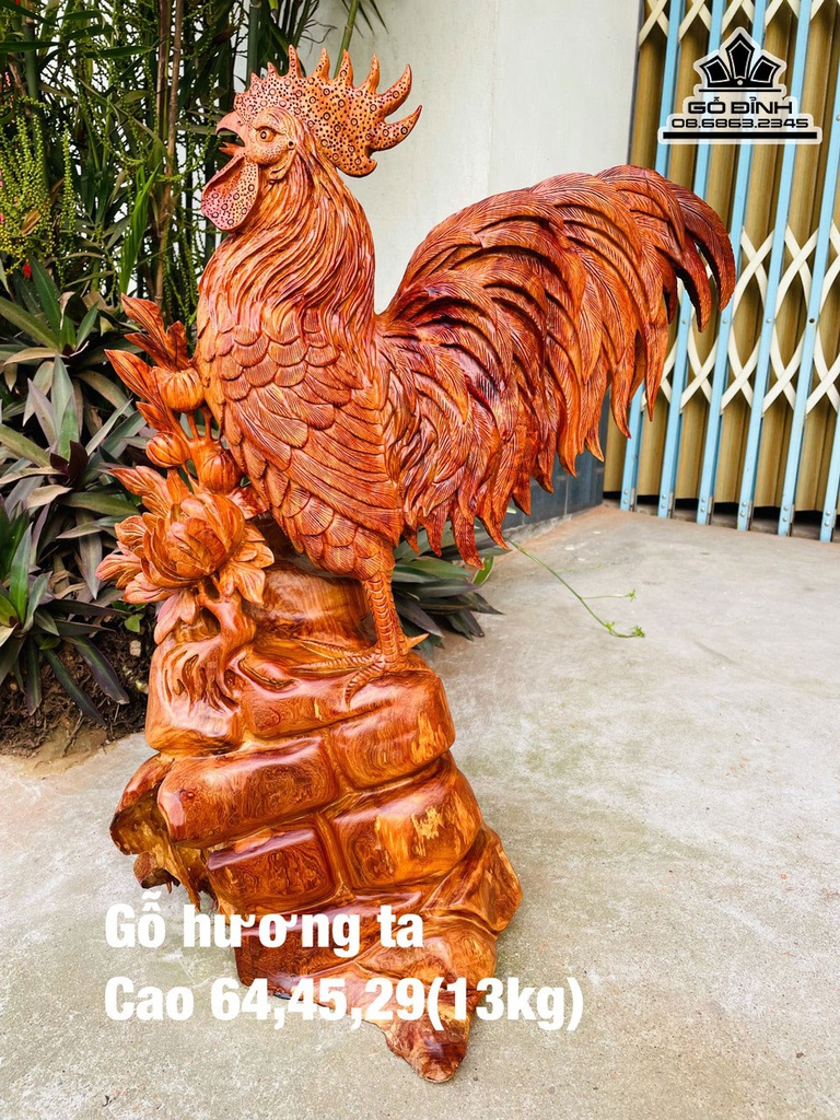 Tượng Gà Trống Gỗ Hương Cao 64 Ngang 45 Sâu 29 (cm)