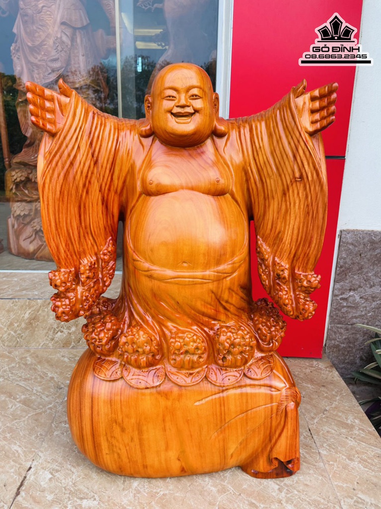 Tượng Phật Di Lặc Nghênh Hỷ Gỗ Hương Cao 76 Ngang 46 Sâu 21 (cm)