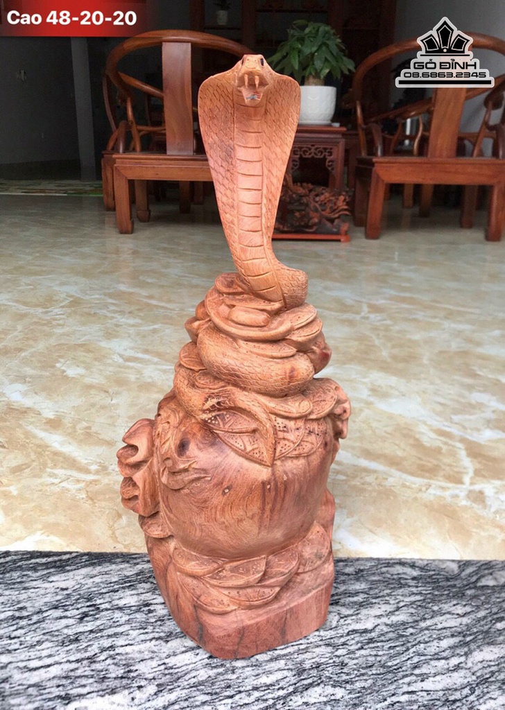 Tượng Rắn Gỗ Hương Cao 48 Ngang 20 Sâu 20 (cm)