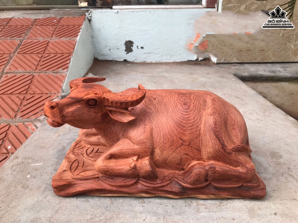 Tượng Trâu Gỗ Hương Cao 15 Ngang 32 Sâu 17 (cm)