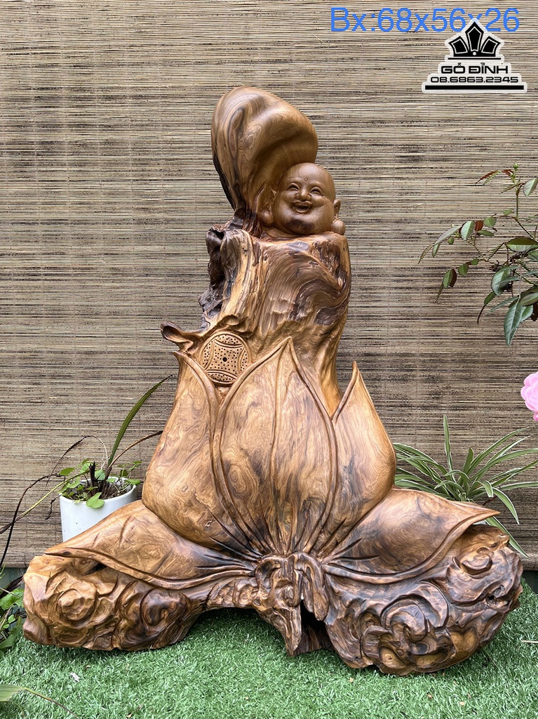 Tượng Di Lặc Đứng Đài Sen Gỗ Bách Xanh Cao 68 Ngang 56 Sâu 26 (cm)