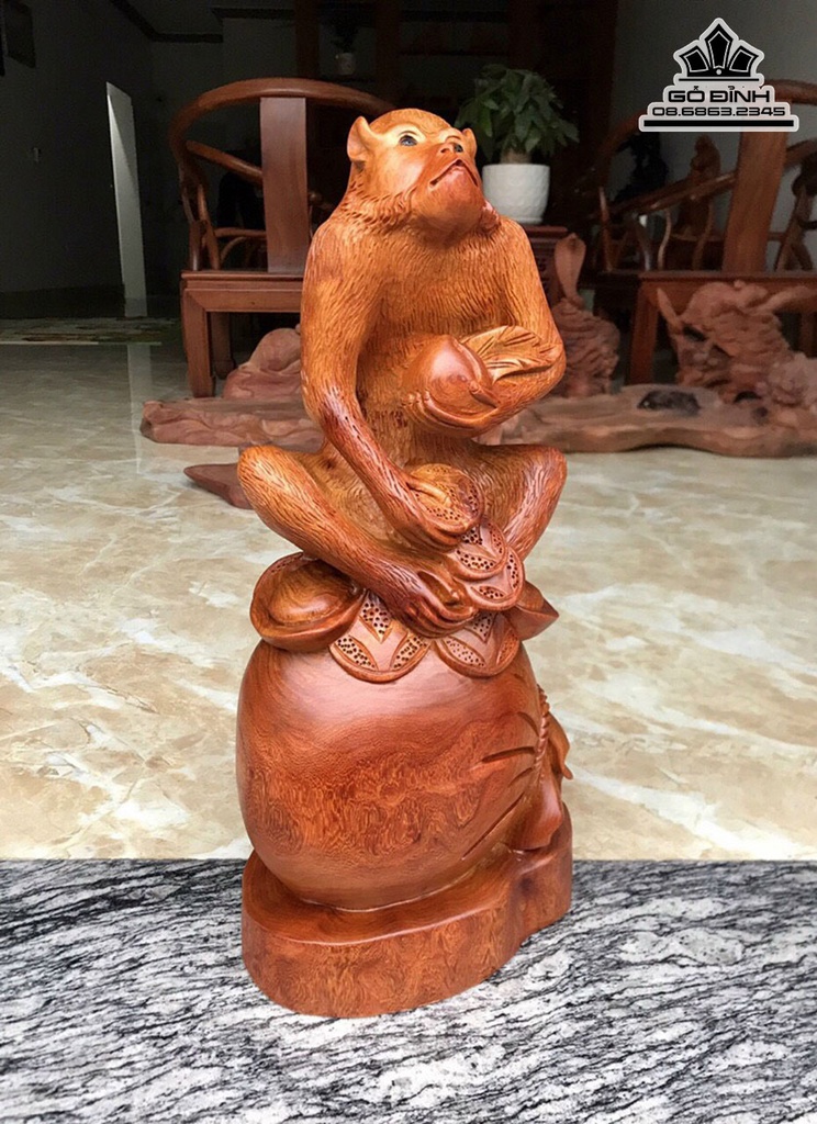 Tượng Khỉ Gỗ Hương Cao 47 Ngang 22 Sâu 16 (cm)
