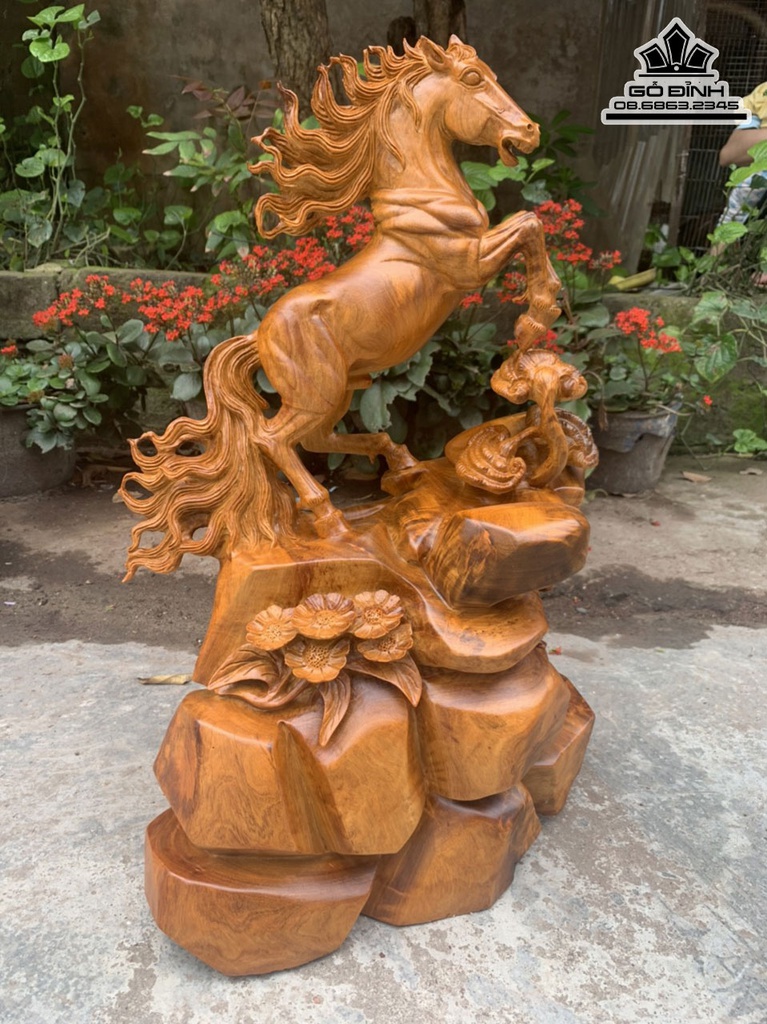 Tượng Ngựa  Nhất Mã Gỗ Hương Cao 57 Ngang 36  Sâu 27 (cm)