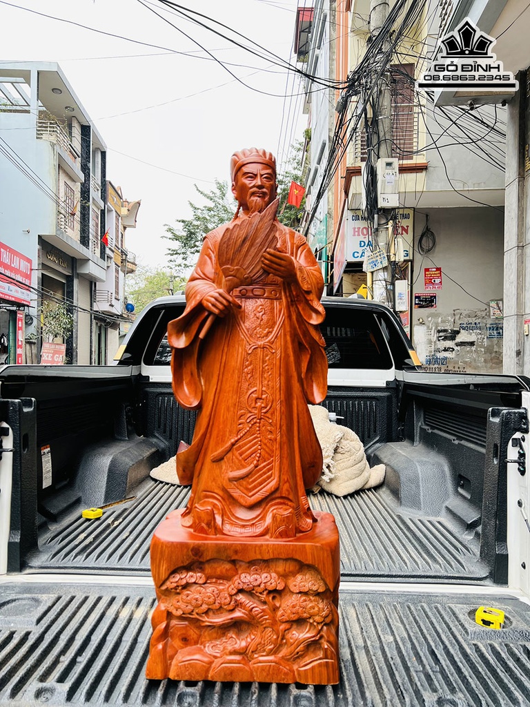 Tượng Gia Cát Lượng (Khổng Minh)Gỗ Hương Cao 100 Ngang 35 Sâu 22 (cm)
