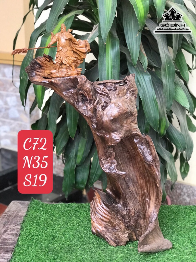 Tượng Quan Công Gỗ Bách Xanh Cao 72 Ngang 35 Sâu (cm)