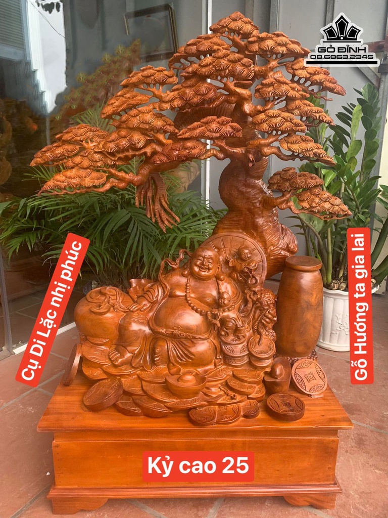 Tượng Phật Di Lặc Nhị Phúc Ngồi Gốc Tùng Gỗ Hương Cao 122 Ngang 85 Sâu 54 (cm)