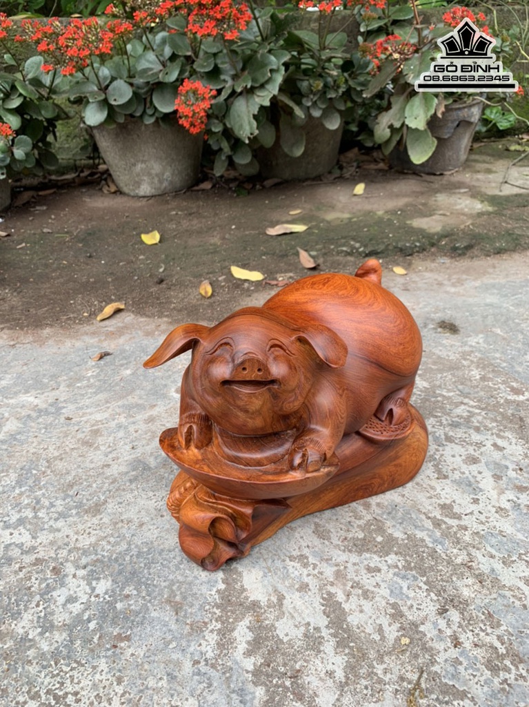 Tượng Heo Gỗ Hương Cao 19 Ngang 25 Sâu 15 (cm)
