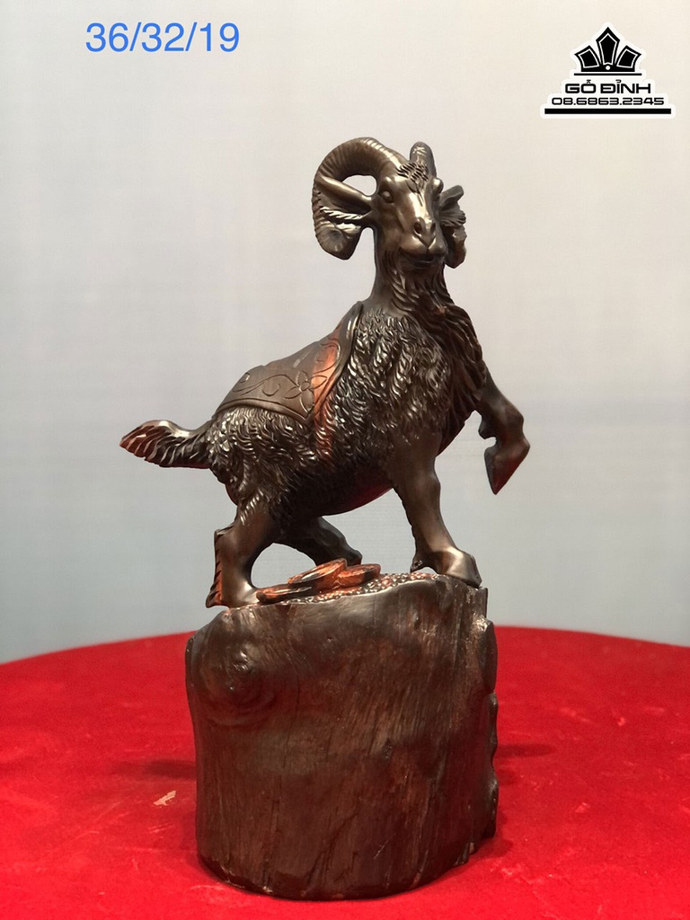 Tương Dê (Nhất Dương) Gỗ Trắc Cao 36 Ngang 32 Sâu 19 (cm)