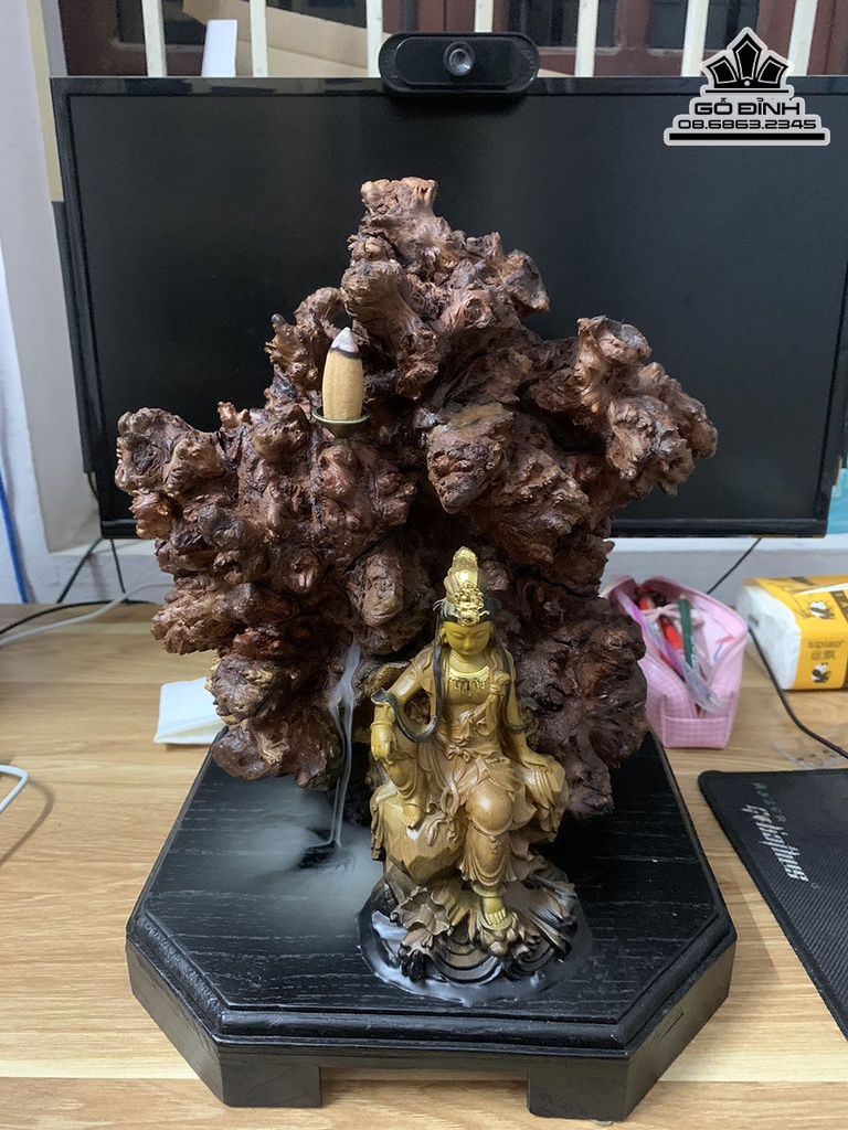 Tượng Phật Quan Âm Gỗ Cẩm Cao 23 Ngang 27 Sâu 23 (cm)