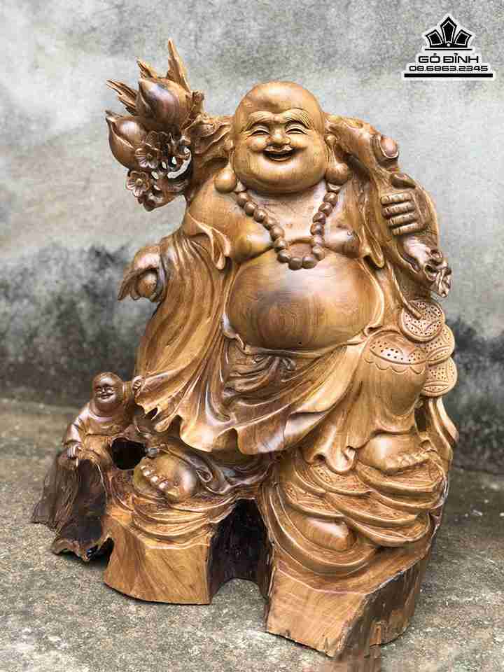 Tượng Phật Di Lặc Gỗ Bách Xanh  Cao 48 Ngang 39 Sâu 26 (cm)