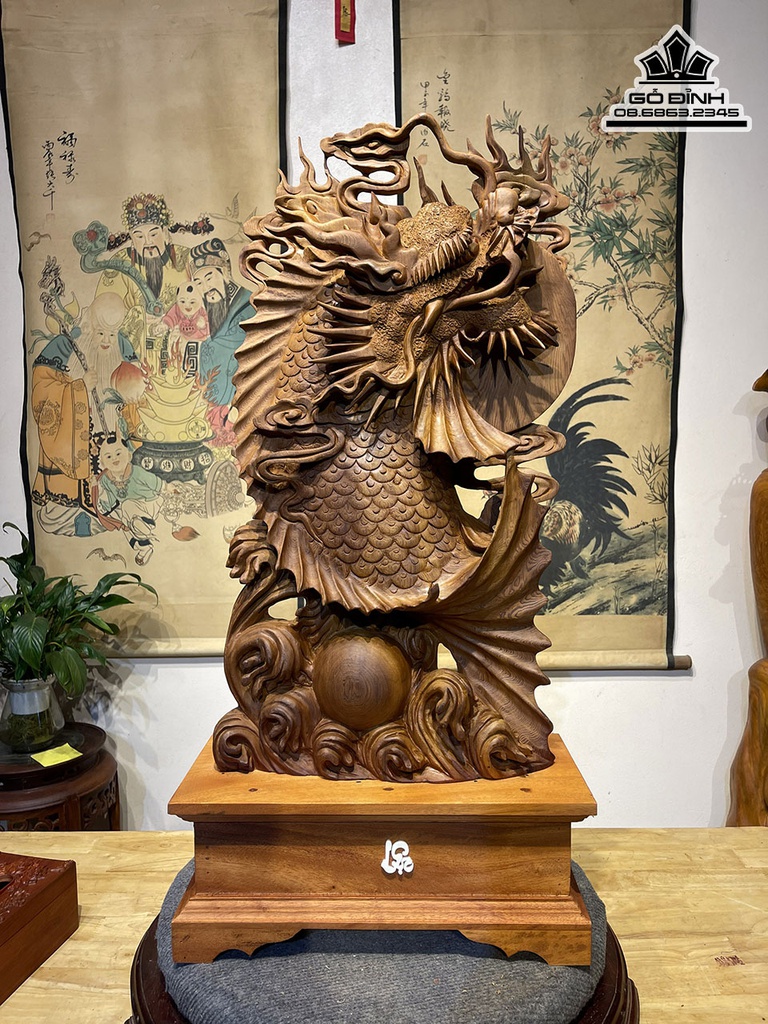 Tượng Cá Chép Hóa Rồng Gỗ Ngọc Am Cao 62 Ngang 35 Sâu 12 (cm)