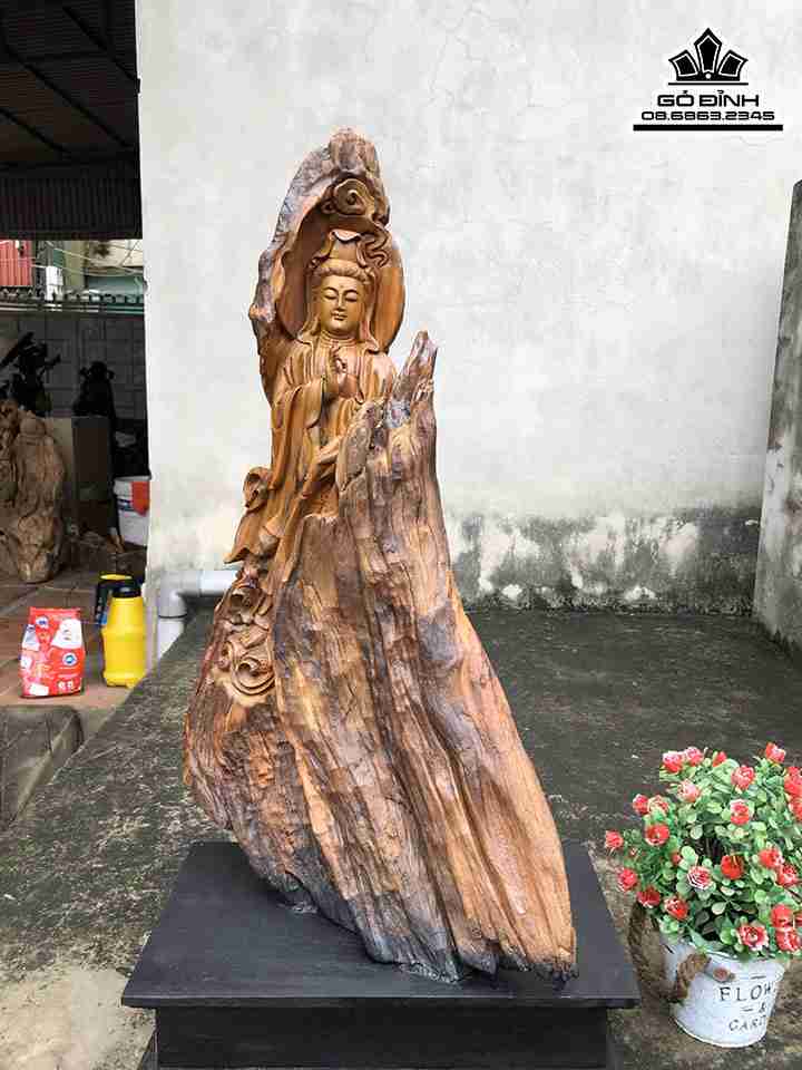 Tượng Phật Bà Quan Âm Gỗ Bách Xanh  Cao 60 Ngang 36 Dày 15 (cm)