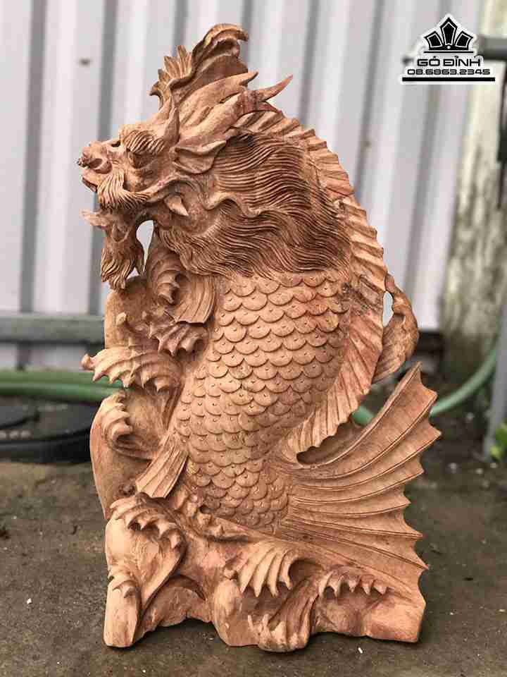 Tượng Cá Chép Hóa Rồng Gỗ Hương  Cao 55 Ngang 33 Sâu 20 (cm)
