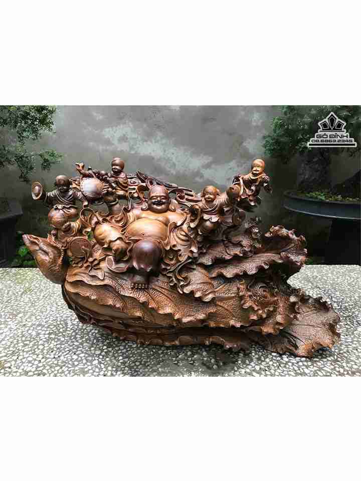 Tượng Phật Di Lặc Ngũ Phúc Gỗ Bách Xanh  Cao 38 Ngang 62 Sâu 22 (cm)