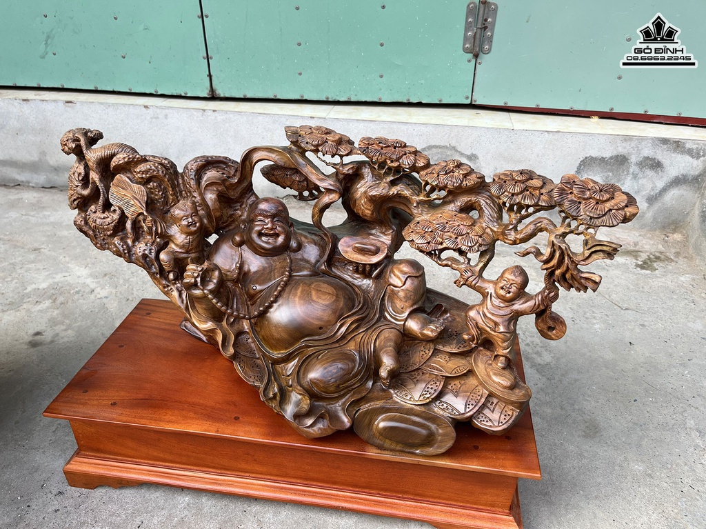 Tượng Phật Di Lặc Gỗ Bách Xanh Cao 30 Ngang 70 Sâu 30 (cm)