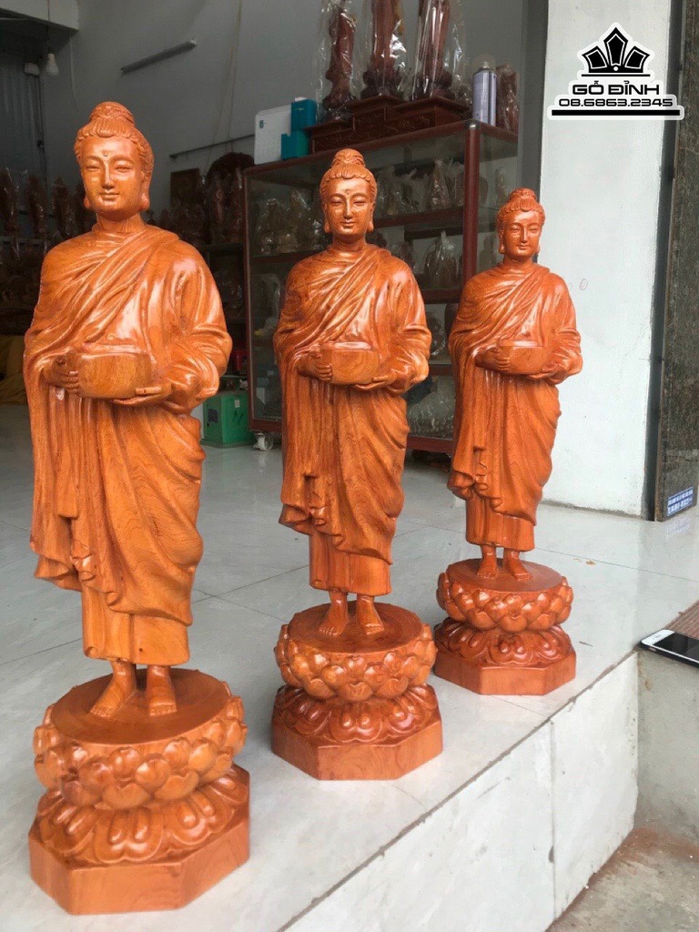 Tượng Phật Thích Ca Gỗ Hương Cao 60  Ngang 17 Sâu  17 (cm)