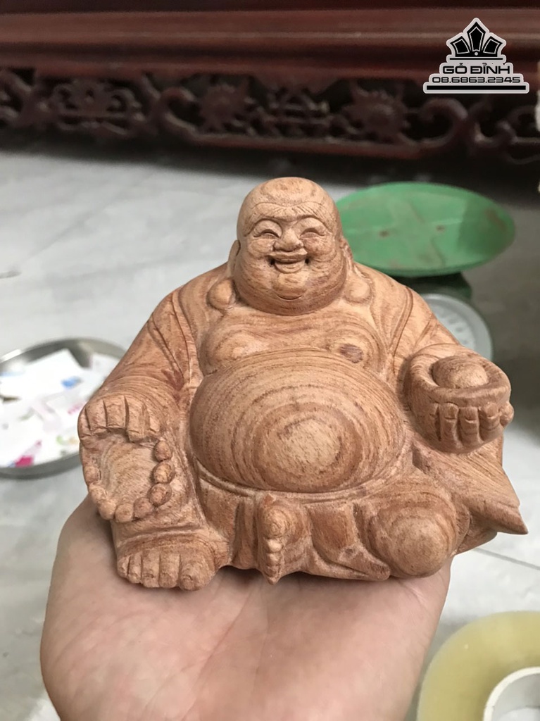 Tượng Phật Di Lặc Gỗ Hương Cao 12 Ngang 8 (cm)