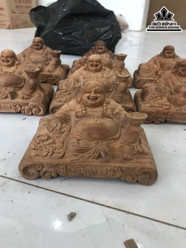 Tượng Phật Di Lặc Vạn Sự Như Ý Gỗ Ngọc Am Cao 9 Ngang 15 (cm)