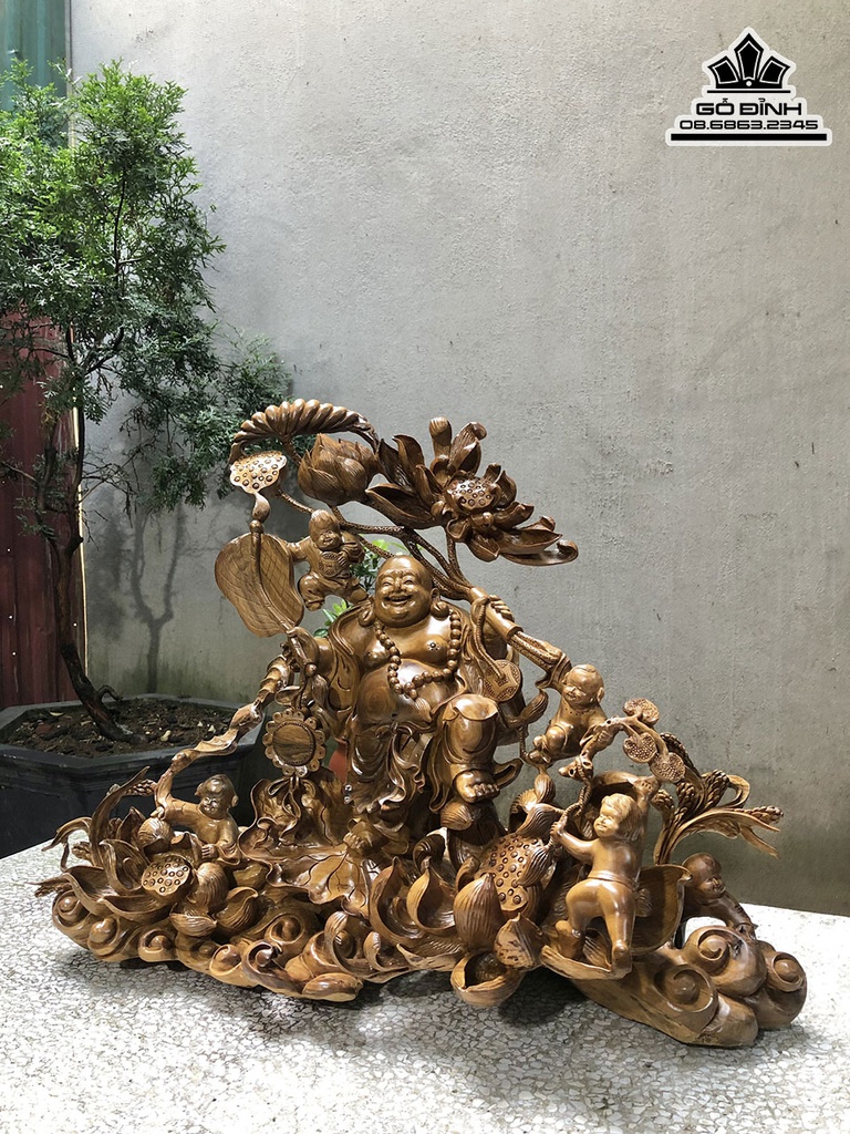 Tượng Phật Di Lặc Ngũ Phúc Đứng Hoa Sen Gỗ Bách Xanh Cao 56 Ngang 73 Sâu 36 (cm)