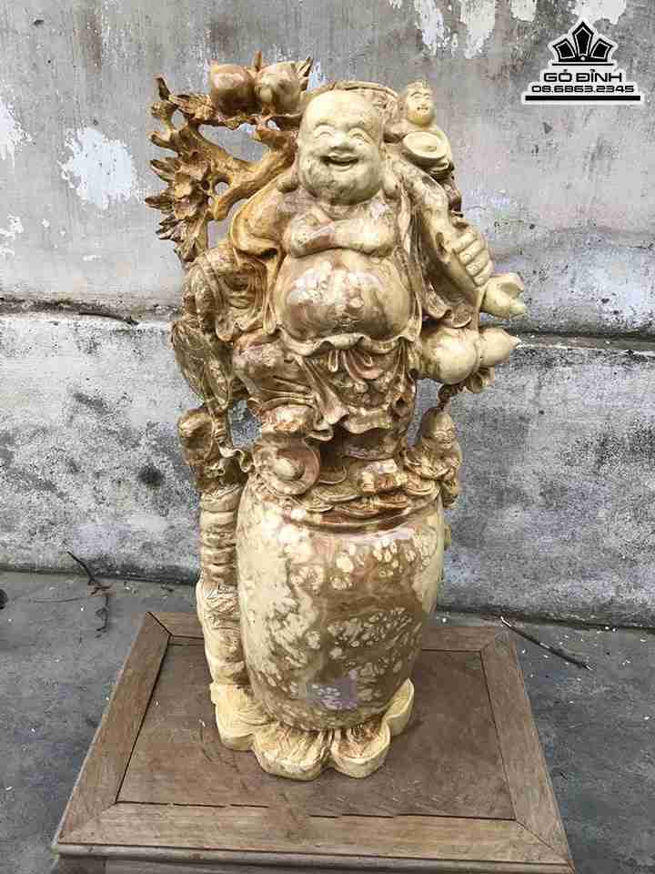 Tượng Phật Di Lặc Đứng Chum Tiền Gỗ Nu Nghiến  Cao 66 Ngang 32 Sâu 23 (cm)