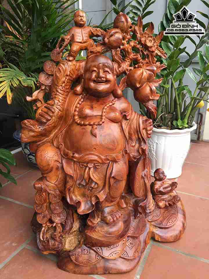 Tượng Phật Di Lặc Vác Cành Đào Gỗ Hương  Cao 78 Ngang 61 Sâu 36 (cm)